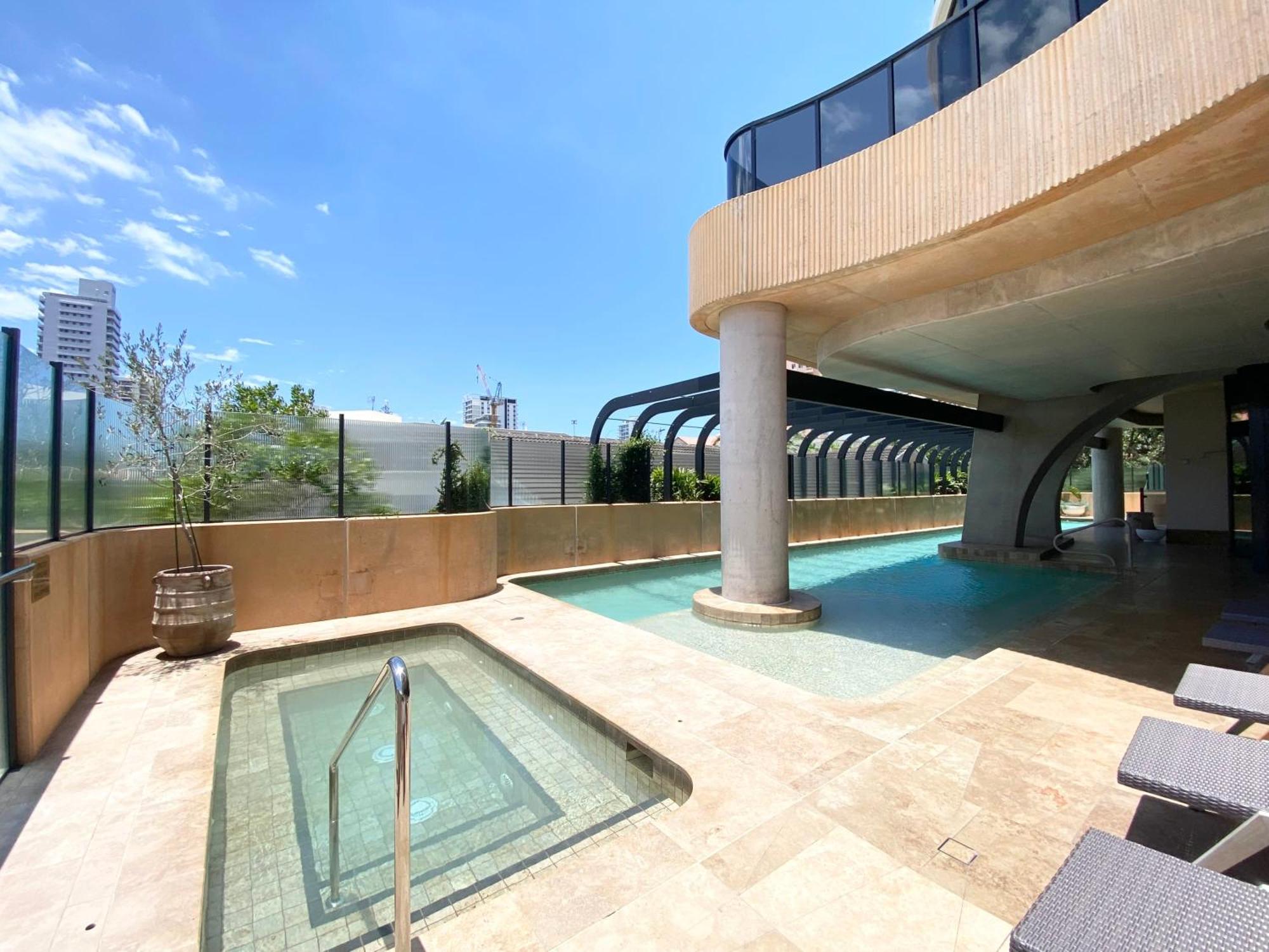 Cassa Encore - Luxury Apartments Managed By The Cassa Гоулд Коуст Екстериор снимка