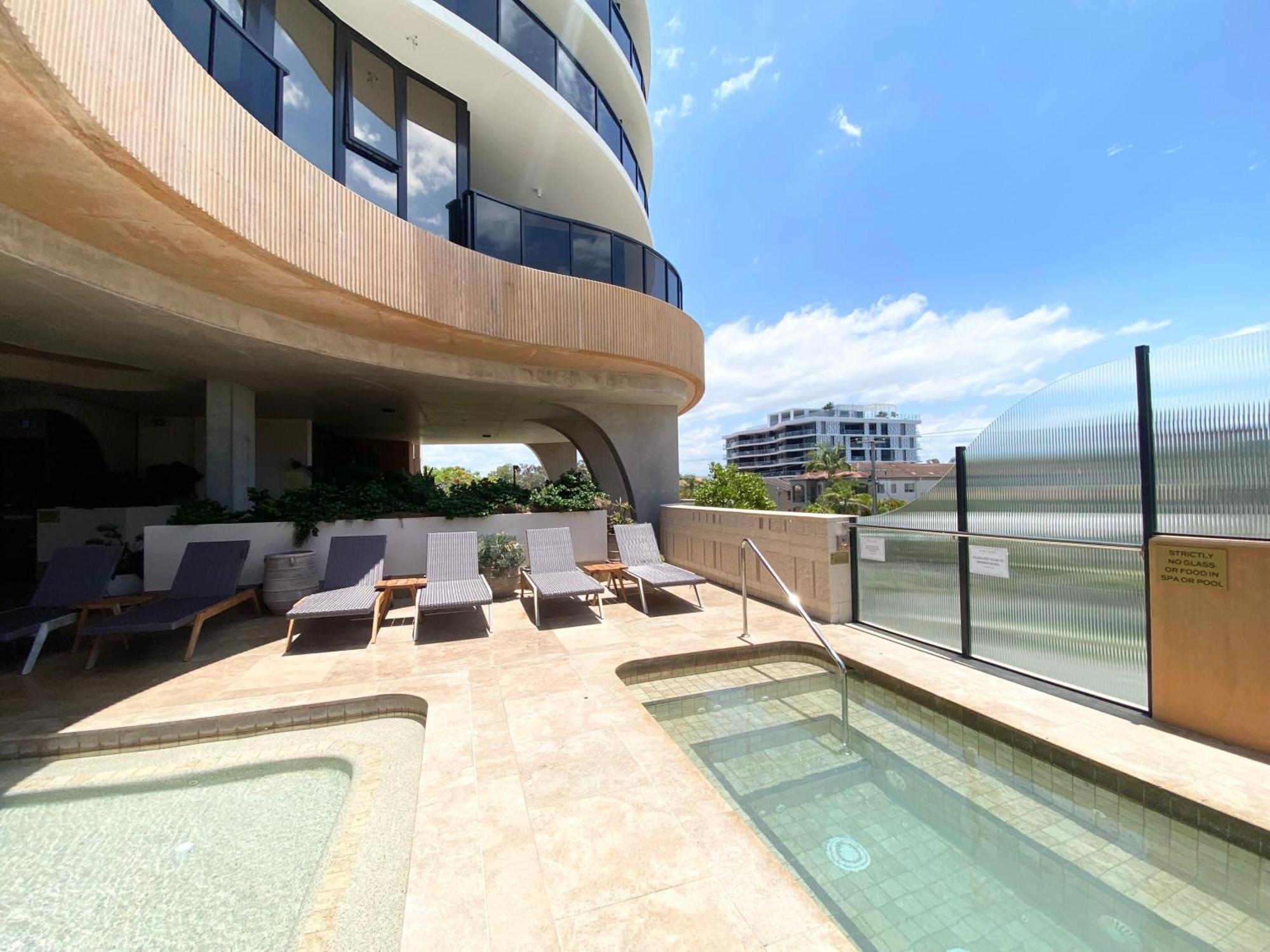 Cassa Encore - Luxury Apartments Managed By The Cassa Гоулд Коуст Екстериор снимка